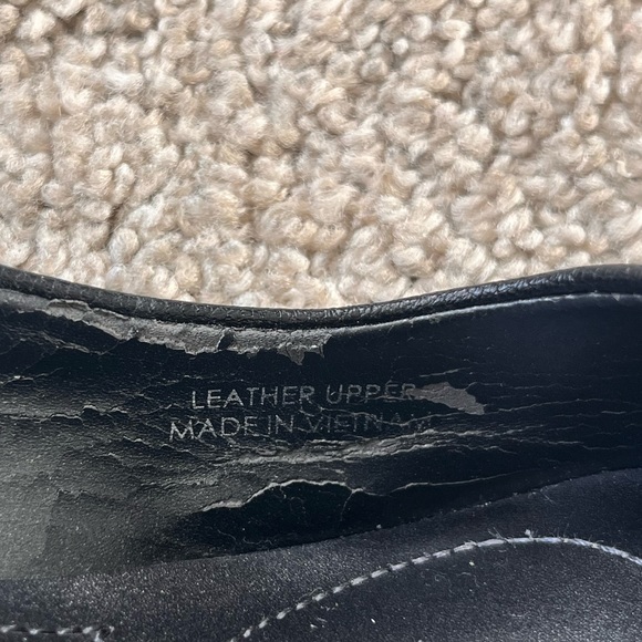 Tahari Shawna heels - Picture 4 of 5